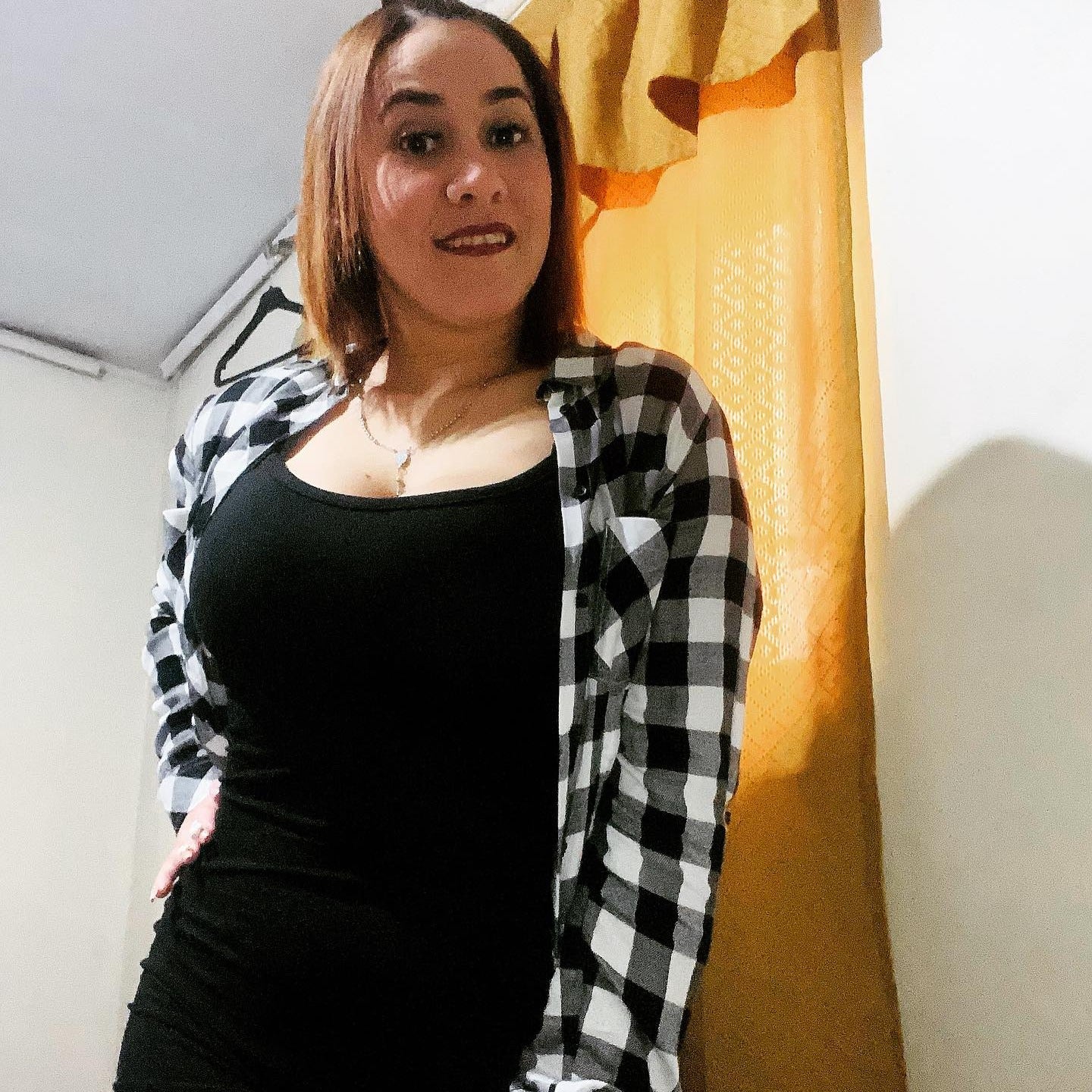 <em><strong>SAMANTA N.</strong></em>