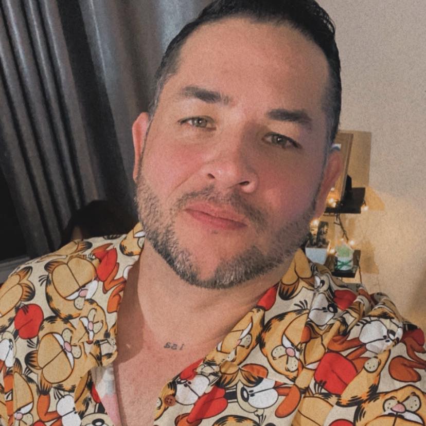 <em><strong>Luis G.</strong></em>