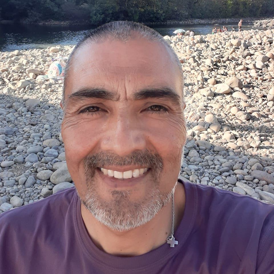 <strong>Alberto V. </strong>
