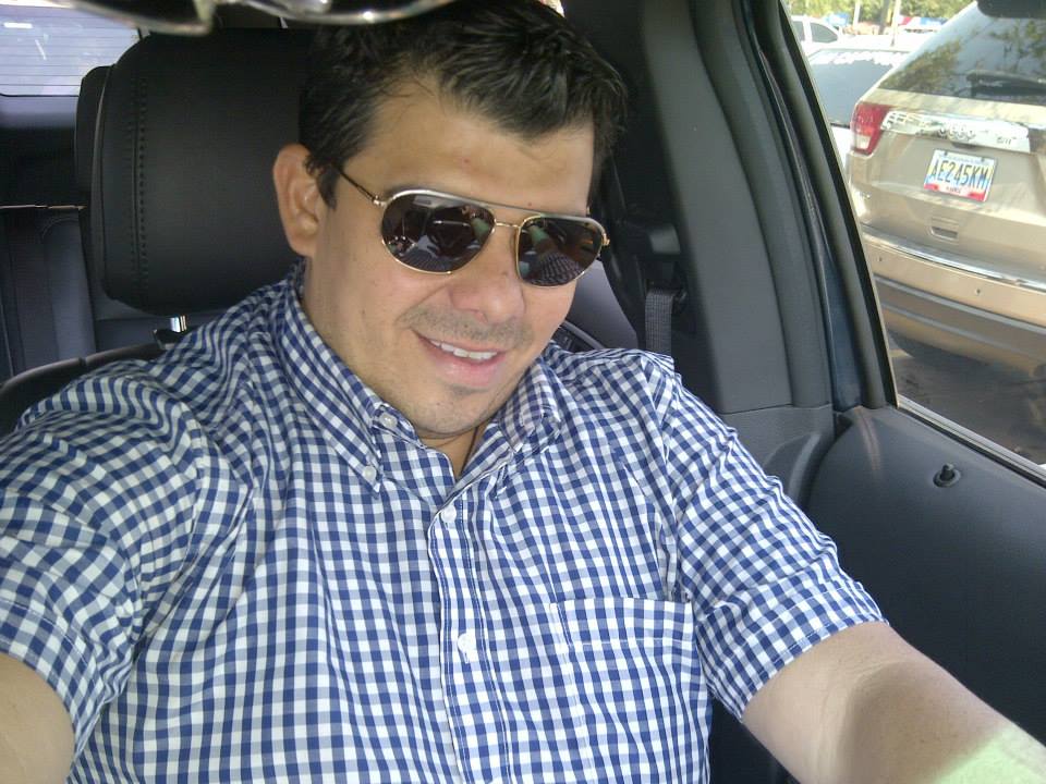 <strong>Arturo G.</strong>