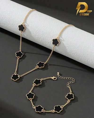 Duo pulsera + Collar Van cleef + Aretes gratis en la compra del duo