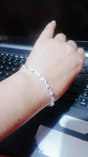 <strong>Saira F.</strong>